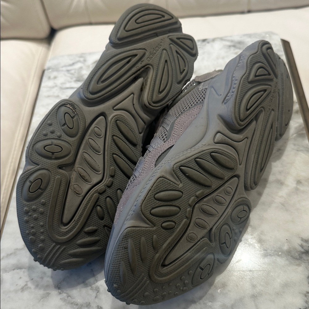 Women’s Gray Adidas Sneakers - Picture 2 of 3